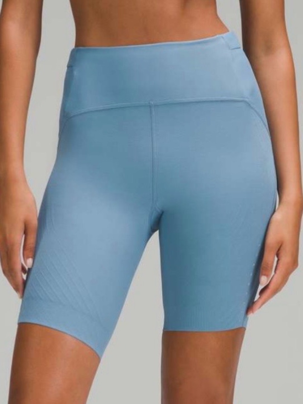 Lululemon SenseKnit Running High-Rise Short 8" in Utility Blue Women Size 6